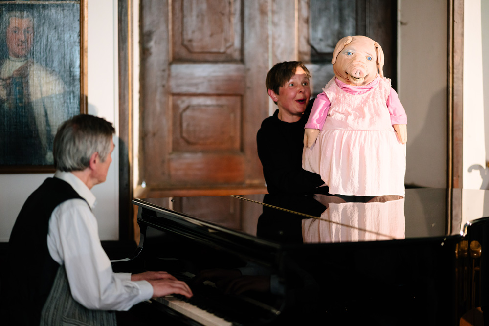 Krokodil Theater · Kurze Szenen für Feste, Feiern, Hochzeiten, Vernissagen... · Foto: Moritz Fähse